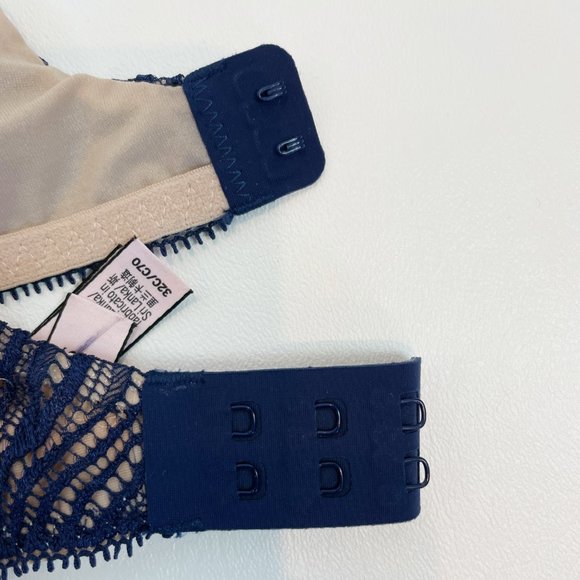 NWOT Victoria's Secret Bra 32C Unlined Plunge Blue Beige B145 - Picture 6 of 10